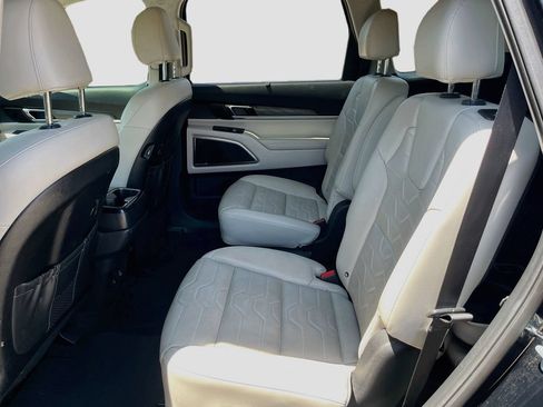 Used 2021 Kia Telluride SX w/ SX Prestige Package AWD/4WD image 26