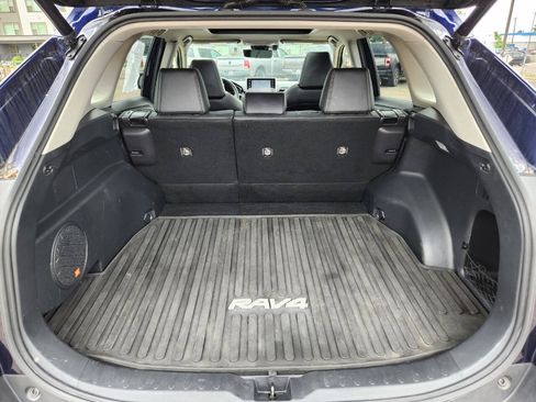 Used 2021 Toyota RAV4 Limited AWD/4WD image 29
