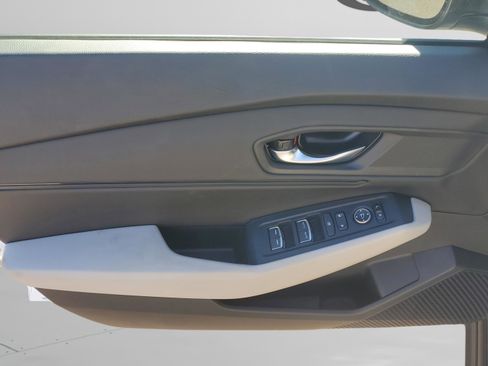 New 2025 Honda Accord SE image 20