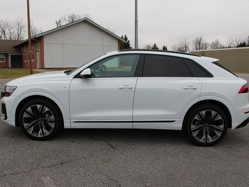 New 2026 Audi Q8 Premium Plus image 5