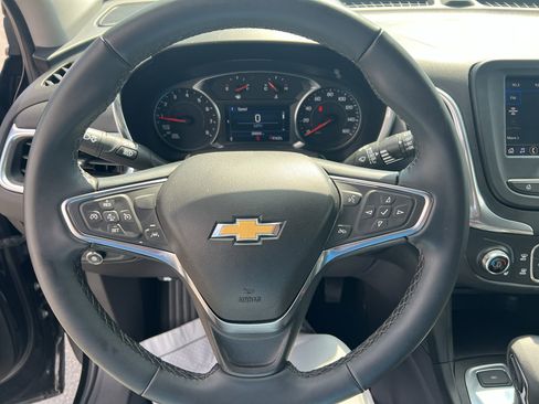 Used 2024 Chevrolet Equinox LT image 12