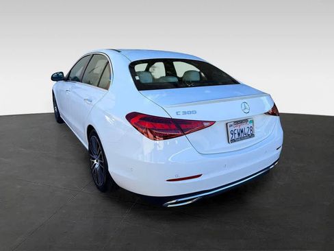 Used 2023 Mercedes-Benz C 300 Sedan image 4