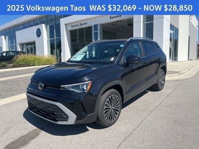New 2025 Volkswagen Taos SE