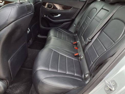 Used 2018 Mercedes-Benz GLC 300 GLC 300 w/ Premium Package image 41