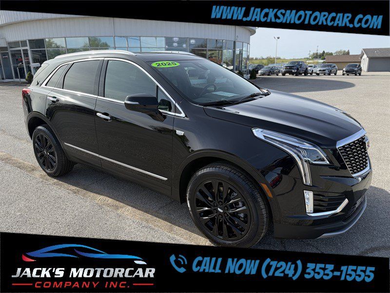 Used 2025 Cadillac XT5 Premium Luxury w/ LPO, Floor Liner Package AWD/4WD image 6