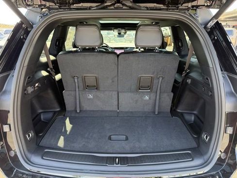 New 2025 Jeep Grand Cherokee L Limited w/ Trailer Tow Package image 23