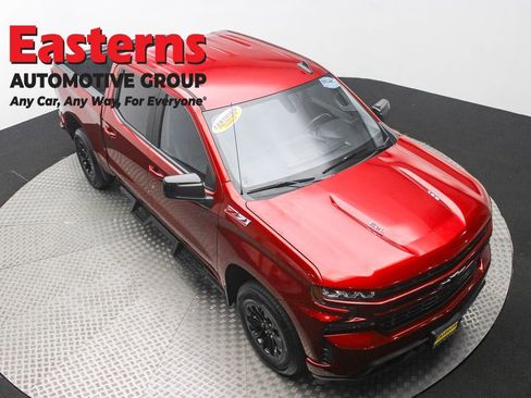 Used 2021 Chevrolet Silverado 1500 RST image 3