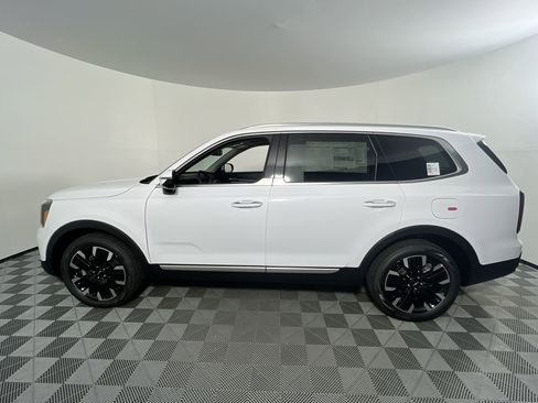 Certified 2024 Kia Telluride SX image 6