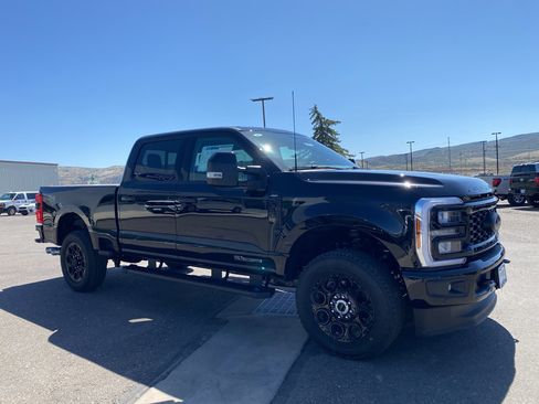 New 2025 Ford F350 Lariat w/ Lariat Ultimate Package image 17