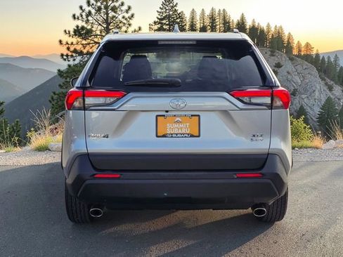 Used 2025 Toyota RAV4 XLE image 6