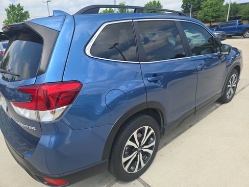 Used 2020 Subaru Forester Limited w/ Popular Package #3 image 3