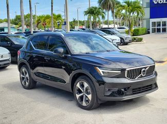 Certified 2025 Volvo XC40 B5 Plus w/ Protection Package Premier AWD/4WD 360° Tour