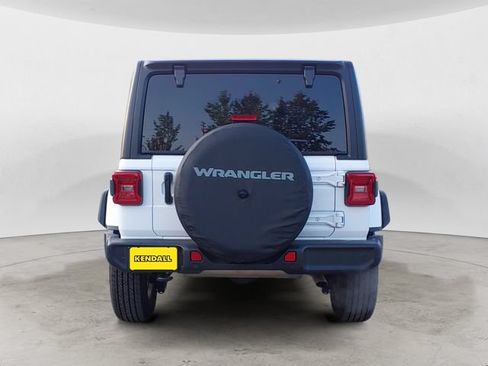 Used 2024 Jeep Wrangler Unlimited Sahara w/ Technology Group AWD/4WD image 6