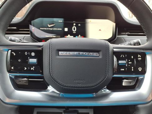New 2026 Land Rover Range Rover SE image 12