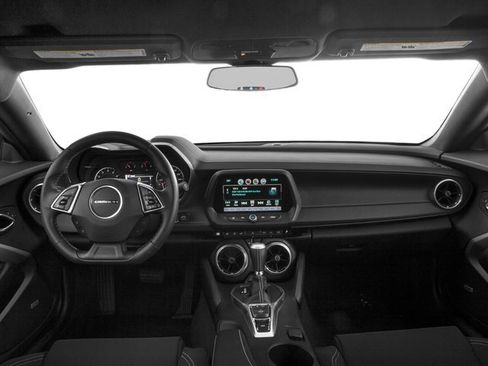 Used 2017 Chevrolet Camaro LT RWD image 11
