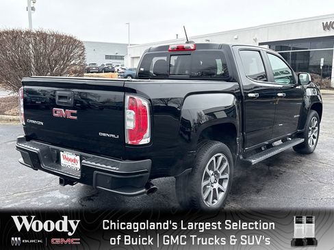 Used 2019 GMC Canyon Denali image 8