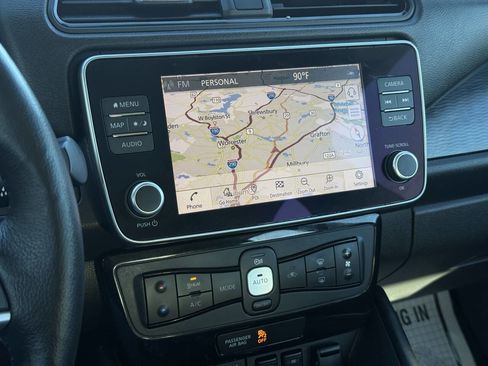 Used 2021 Nissan Leaf SL Plus image 18