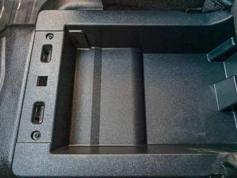 Used 2021 Ford F150 XL w/ Trailer Tow Package image 32