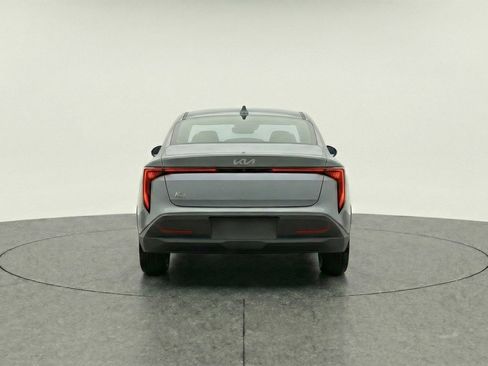 Used 2025 Kia K4 LXS image 7