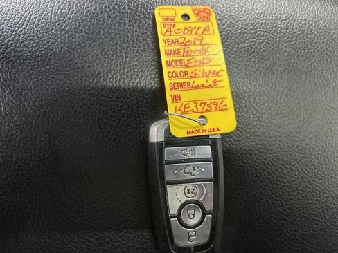 Used 2019 Ford F150 Lariat image 17