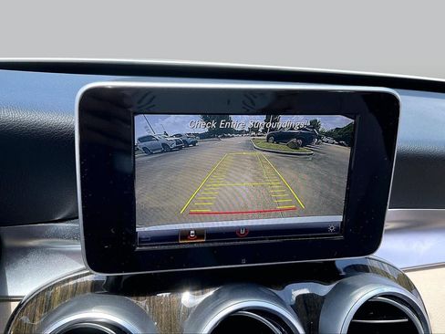 Used 2018 Mercedes-Benz C 300 Sedan image 24