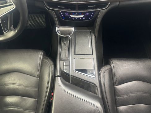 Used 2018 Cadillac CT6 Luxury image 19
