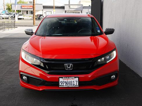 Used 2020 Honda Civic Sport image 2