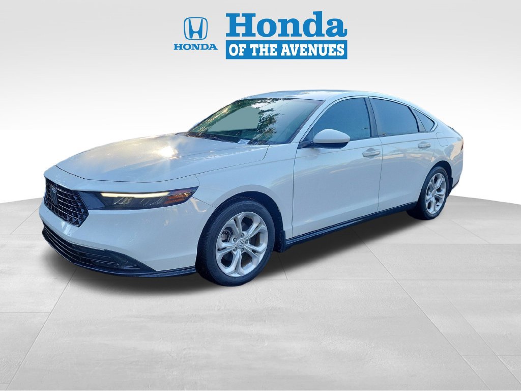 Used 2023 Honda Accord LX image 2