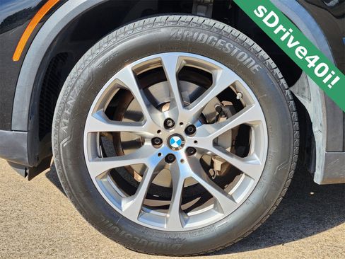 Used 2022 BMW X5 sDrive40i w/ Parking Assistance Package image 10