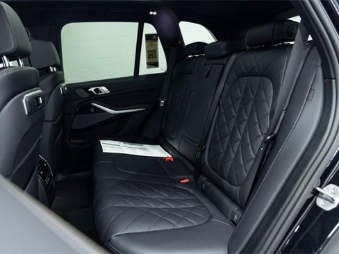 New 2026 BMW X5 xDrive40i w/ M Sport Package image 25