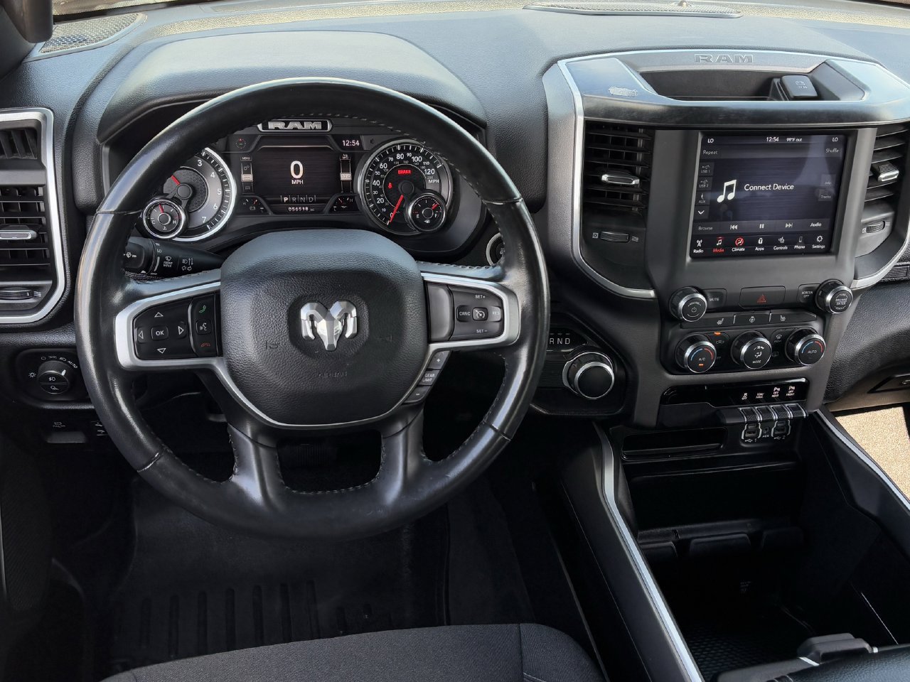 Used 2021 RAM 1500 2WD Crew Cab image 13