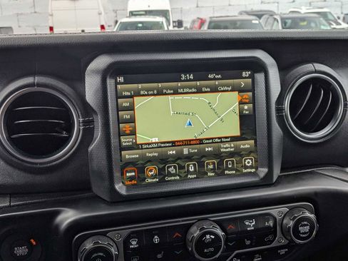 Used 2023 Jeep Wrangler Sahara w/ Cold Weather Group AWD/4WD image 19