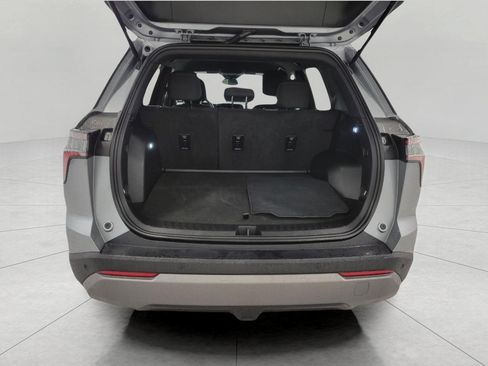 Used 2025 Chevrolet Equinox LT AWD/4WD image 28