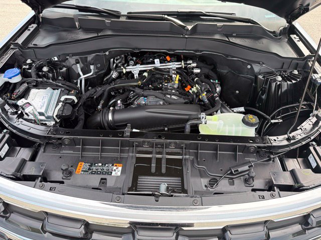 Used 2027 Ford Explorer Active AWD/4WD image 54