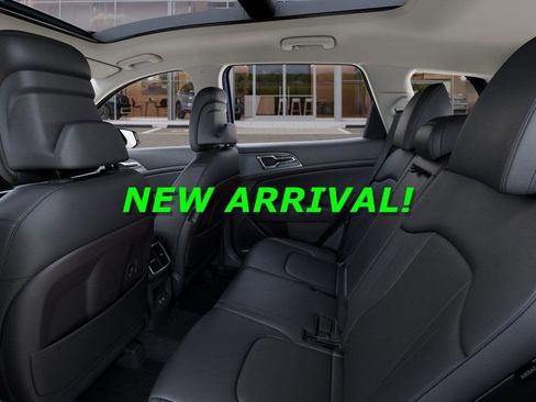 New 2026 Kia Sportage EX w/ EX Panorama Roof Package image 18