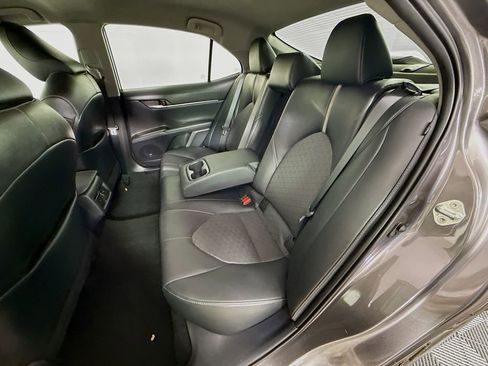 Used 2021 Toyota Camry XSE image 25