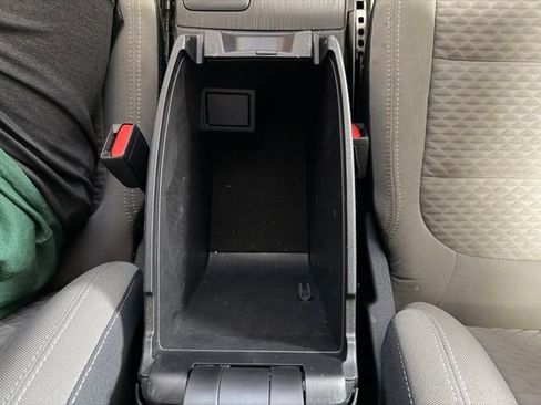 Used 2022 Ford Escape SE w/ Convenience Package FWD image 41