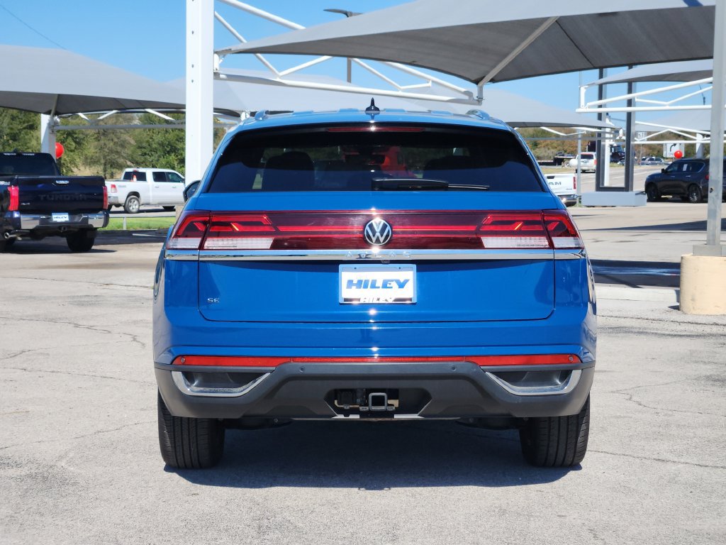 Used 2026 Volkswagen Atlas Cross Sport SE FWD image 6