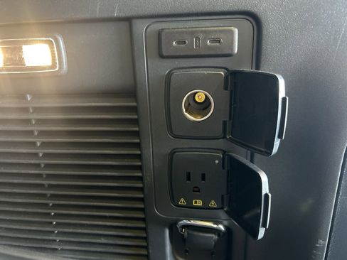 New 2025 Ford Expedition Tremor image 14