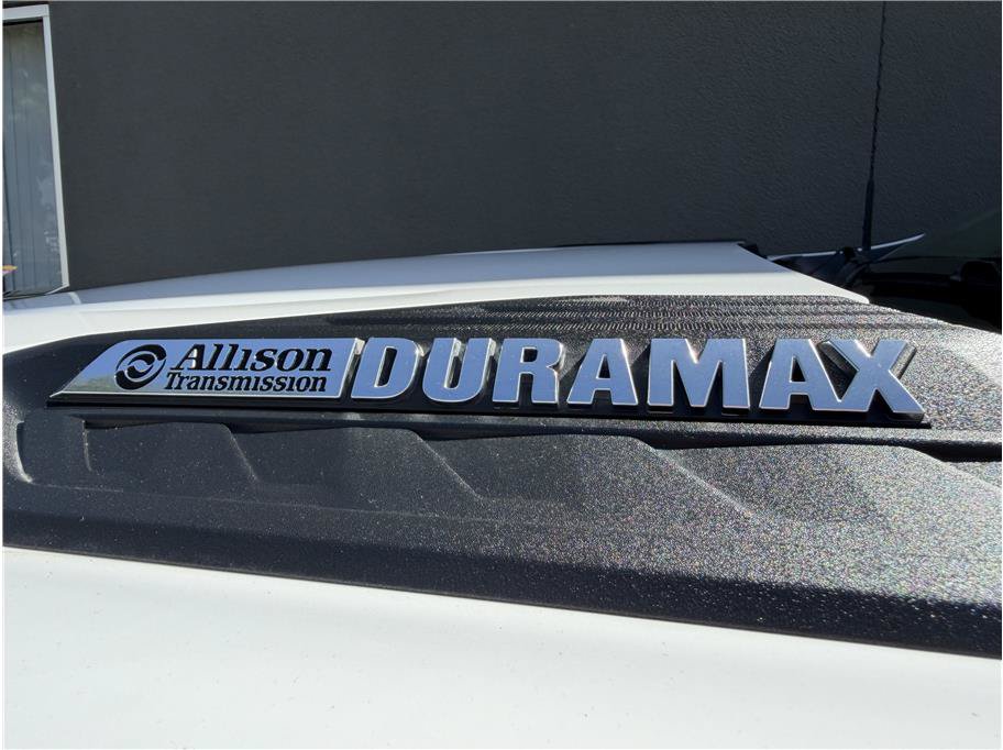 Used 2024 Chevrolet Silverado 2500 LTZ AWD/4WD image 31