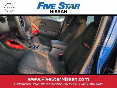Used 2022 Nissan Frontier PRO-4X w/ Technology Package AWD/4WD image 8