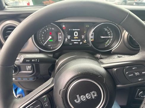 Used 2023 Jeep Wrangler Unlimited w/ Cold Weather Group AWD/4WD image 13