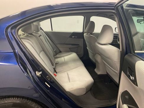 Used 2014 Honda Accord LX image 23