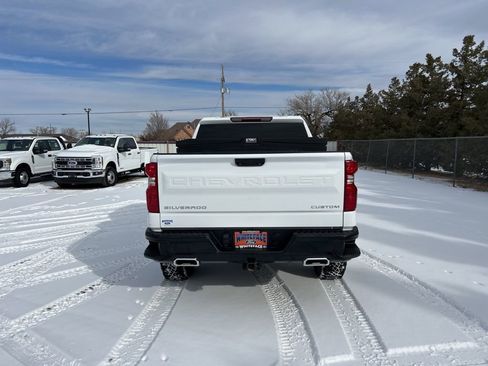 Used 2024 Chevrolet Silverado 1500 Custom Trail Boss image 5