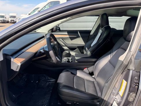 Used 2023 Tesla Model 3 Standard Range RWD image 13