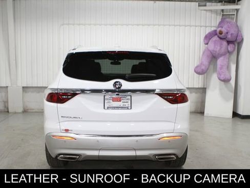 Used 2023 Buick Enclave Essence w/ Experience Buick Package FWD image 30