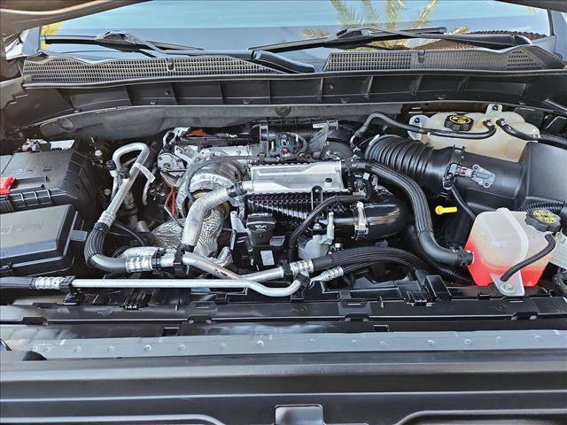 Used 2023 GMC Sierra 1500 SLT w/ SLT Premium Package AWD/4WD image 28