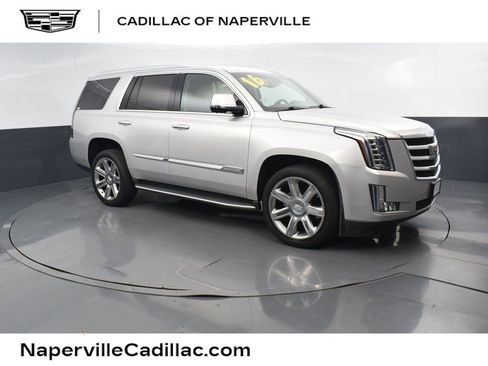 Used 2016 Cadillac Escalade Luxury image 1