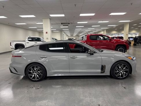 Used 2022 Kia Stinger GT-Line w/ Sun & Sound Package image 8