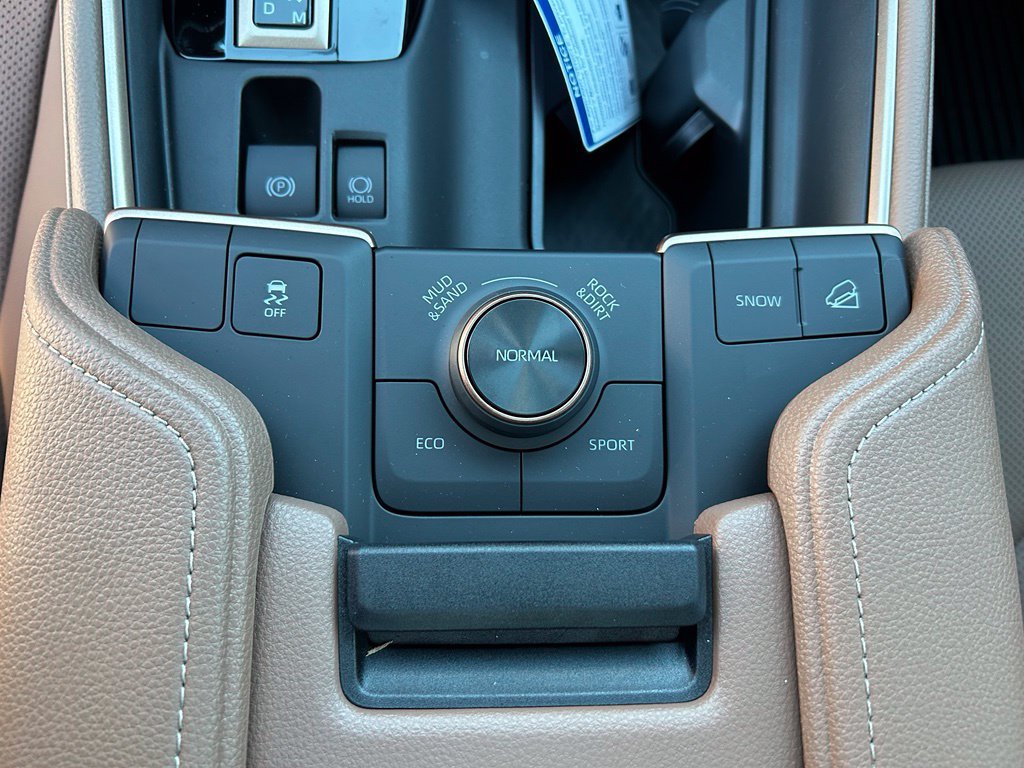 Used 2026 Toyota Grand Highlander AWD Hybrid image 22